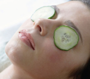 cucumber-on-eyes