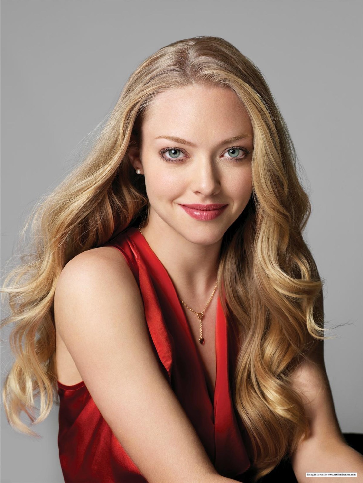 Lucky-Magazine-amanda-seyfried-5755401-1200-1598