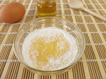 egg-mask