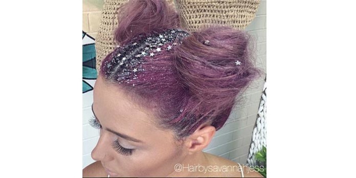 glitter_roots_hair_trend-696x348