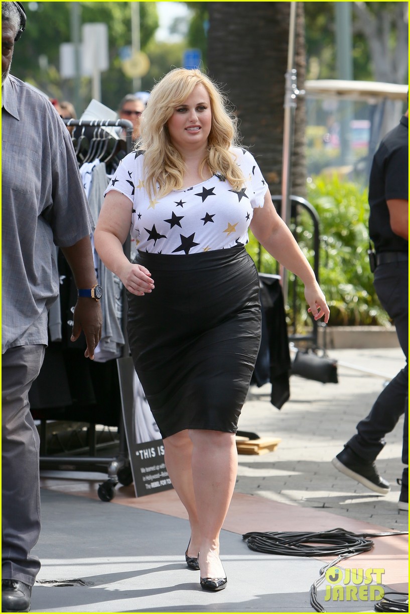 Rebel Wilson seen being interviewed by Mario Lopez at Universal Studios for Extra TV. Featuring: Rebel Wilson Where: Los Angeles, California, United States When: 27 Oct 2015 Credit: Michael Wright/WENN.com