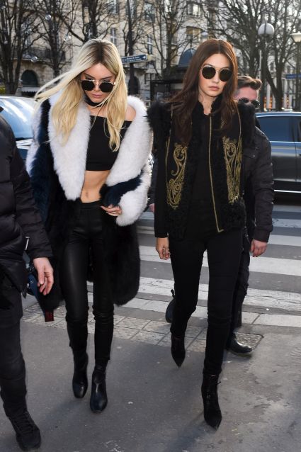 Kendall Jenner and GiGi Hadid swap hair colour as they head to L'Avenue restaurant in paris Pictured: Kendall Jenner , GiGi Hadid Ref: SPL1240192 030316 Picture by: Warner/Eade Splash News Splash News and Pictures Los Angeles:310-821-2666 New York: 212-619-2666 London: 870-934-2666 photodesk@splashnews.com 