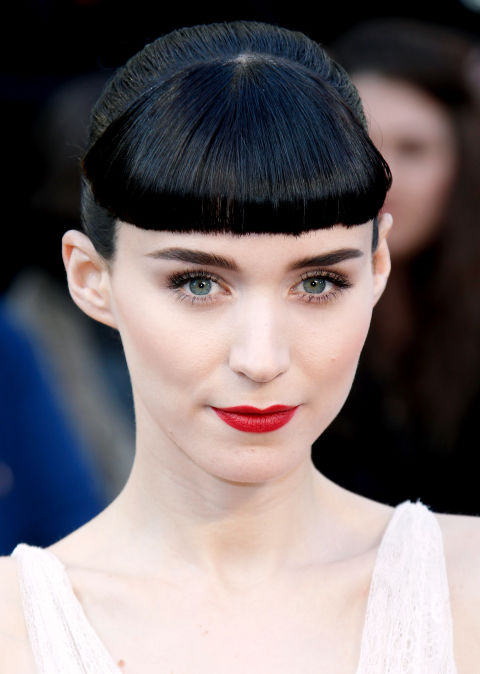 rooney-mara-blunt-bangs
