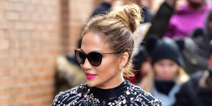 landscape-1459359240-j-lo-horizontal-lead