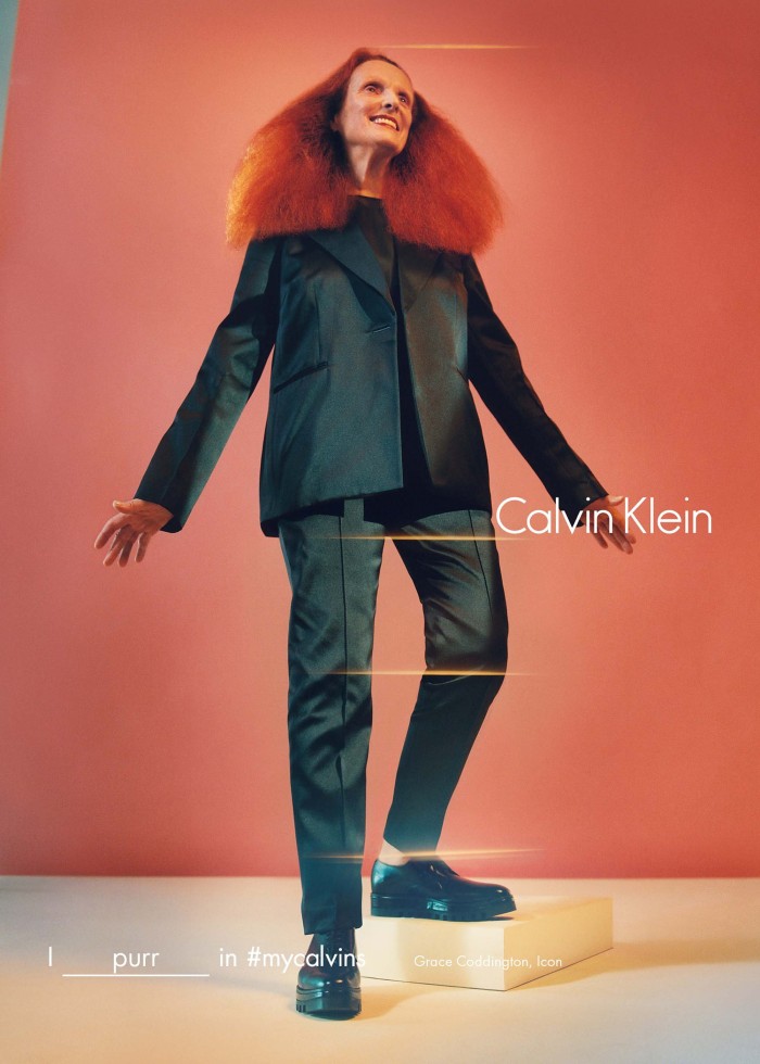 00-holding-grace-coddington-calvin-klein