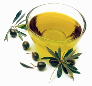 Bowl of Olive Oil --- Image by © J.Garcia/photocuisine/Corbis