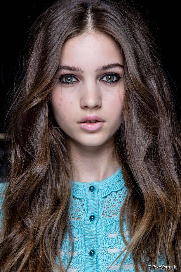 wavy hair