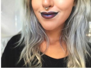 lipstik minyak