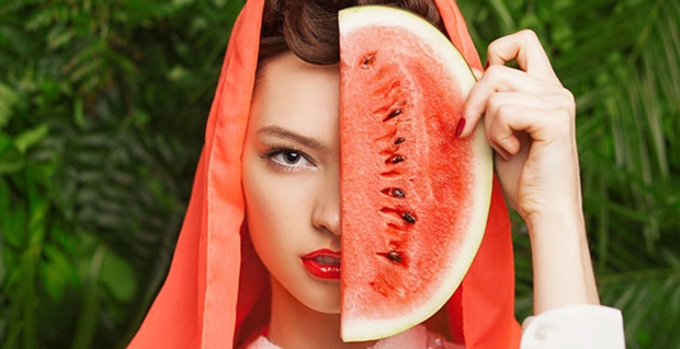 6-manfaat-buah-semangka-perawatan-wajah