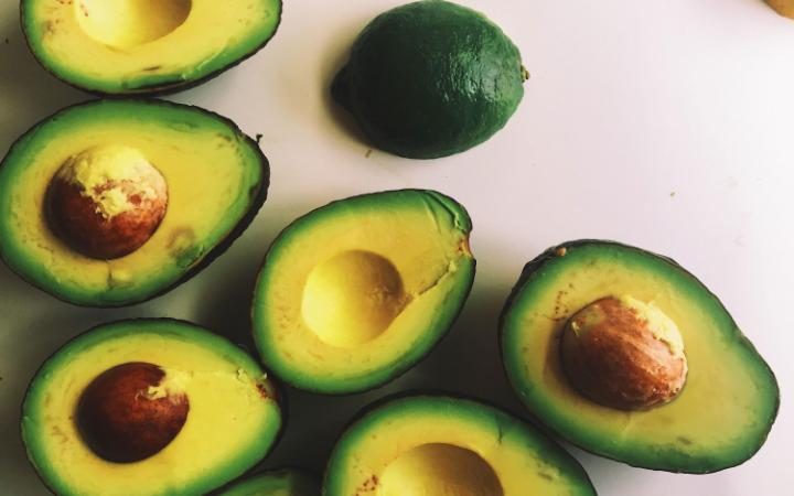 avocados-large_transeo_i_u9apj8ruoebjoaht0k9u7hhrjvuo-zlengruma