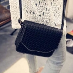 sling-bag-cantik-impor-black-tf866
