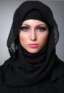 arab-hijab-styles-and-gulf-hijab-fashion-7