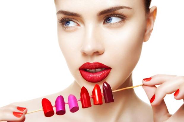 tipe-kepribadian-wanita-bisa-terbaca-dari-4-bentuk-ujung-lipstik-berikut-fis