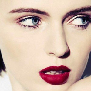 matte-lipstick-300x300