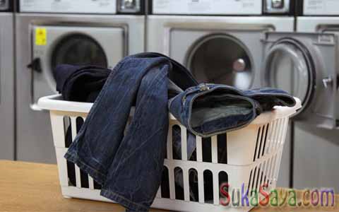 Tidak Perlu Pusing Mencuci Celana Jeans Ikuti Tips Ini Tidak Perlu Pusing Mencuci Celana Jeans Ikuti Tips Ini