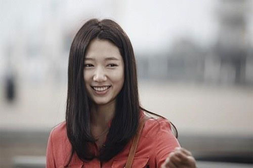 Hasil gambar untuk tampil cantik dengan rambut lurus